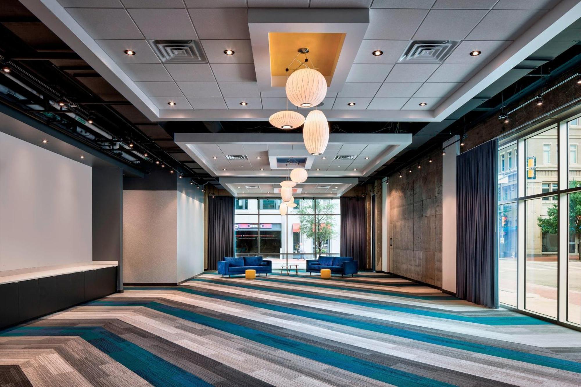Aloft Fort Worth Downtown Екстериор снимка